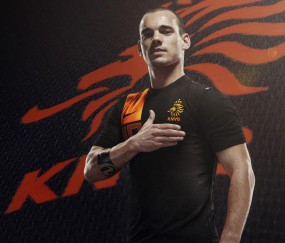 爱游戏下载-郑钦文赛点兑现，马德里竞技淘汰尤文图斯晋级四强，主帅激动落泪